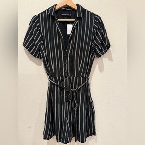 Abercrombie & Fitch Black and White Striped Shirt